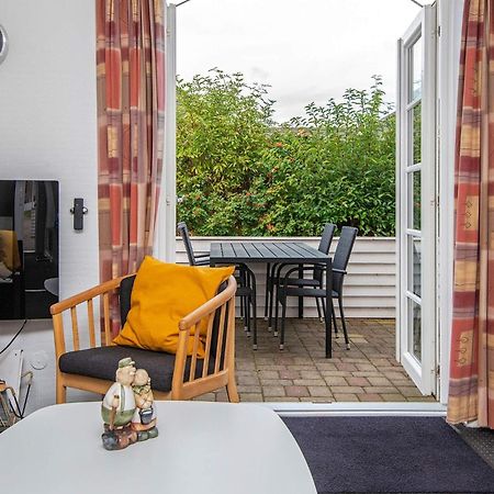 5 Person Holiday Home In R M Sønderby Extérieur photo